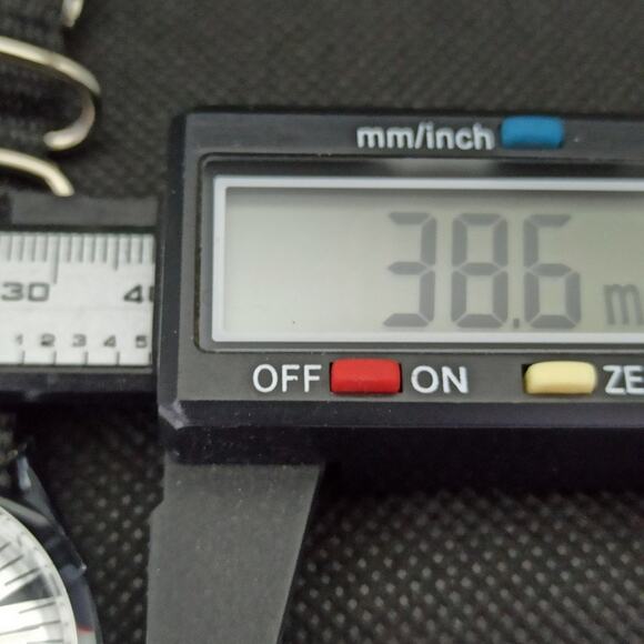 Vintage 1972 Fortis Manual Mens Silver Watch W/daydate & Black accents - Picture 7 of 8